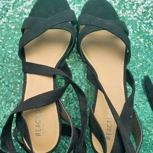 Kenneth Cole Reaction BLACK suede lace up calf low wedge size 8 NWOT